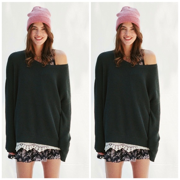 Anthropologie Sweaters - PINS AND NEEDLES Oversized Lace Trim Sweater Sz L